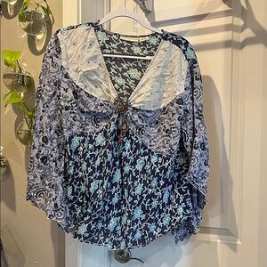 Andrew & Co Floral V-Neck Blouse - Navy and Cream